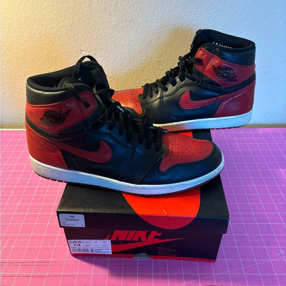 Jordan One - Picture 3 of 9